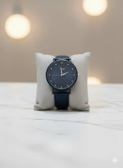 Men's Comfort Fit Strap Watch