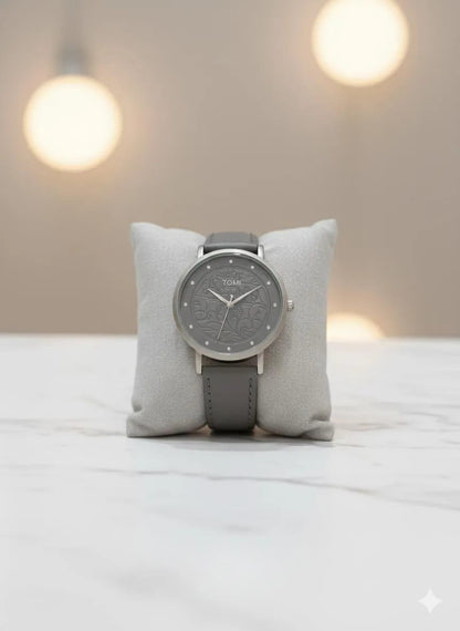 Men's Comfort Fit Strap Watch