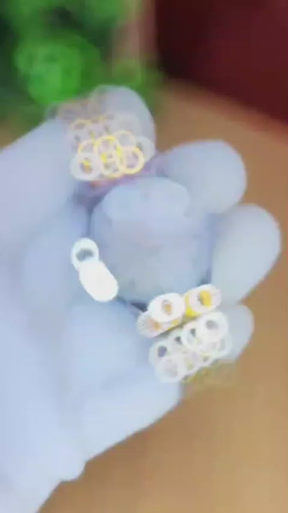 Classic Luxury Watch for Men / Boys With Day &amp; Date Working - Random Multicolor Dial